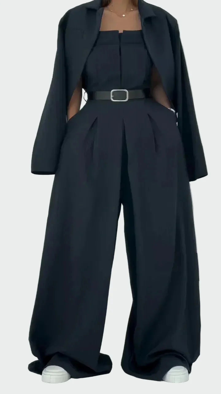 Súprava korzetu a saka v elegantnom a modernom štýle
