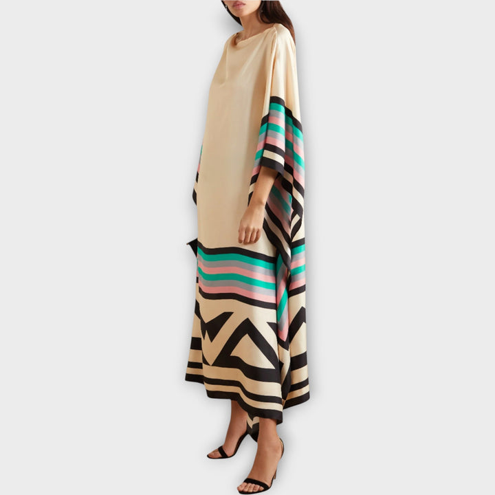 Kaftan s lineárnym vzorom