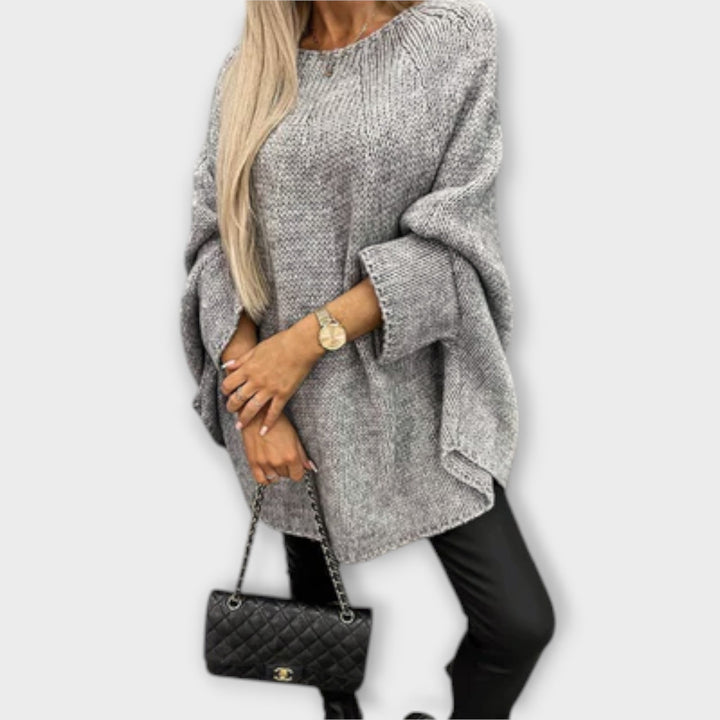 Izabel - Elegantný dámsky sveter s okrúhlym výstrihom