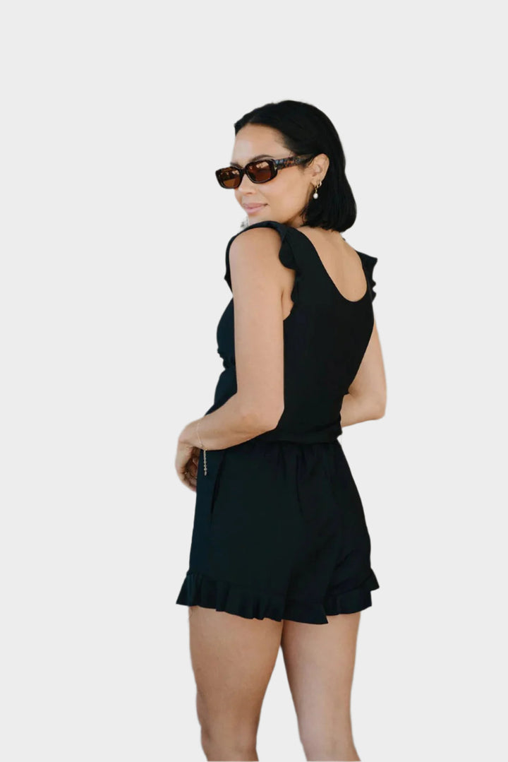 Plavky s Volánmi a Podporou Prsníka