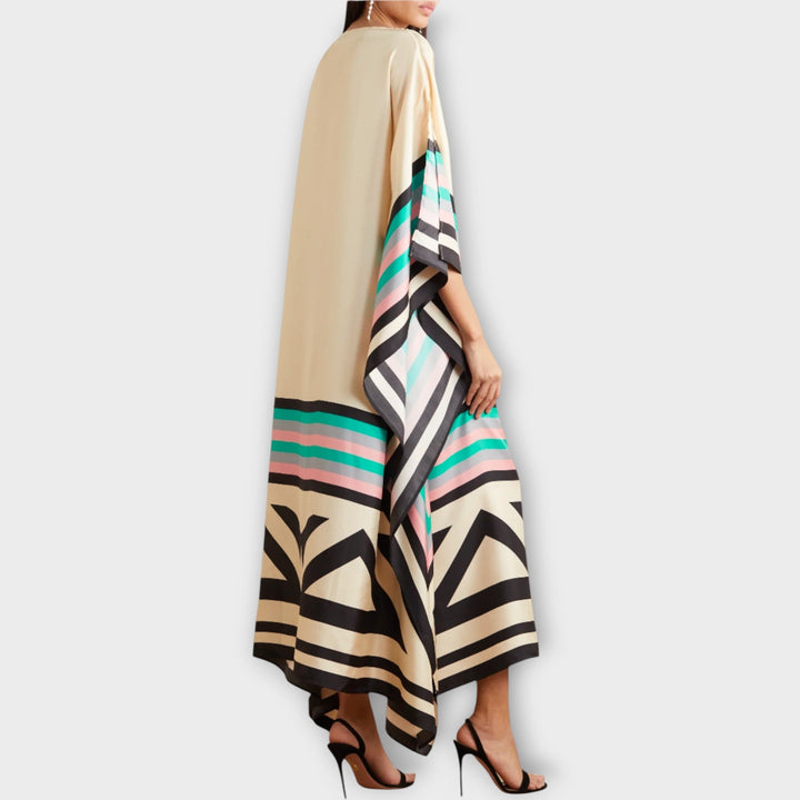 Kaftan s lineárnym vzorom