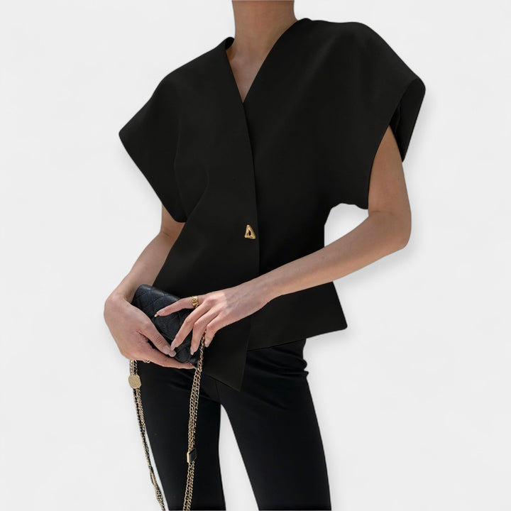 Minimalistický Elegantný Top