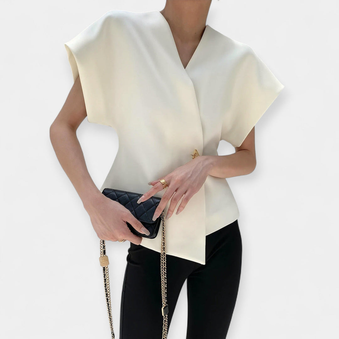 Minimalistický Elegantný Top