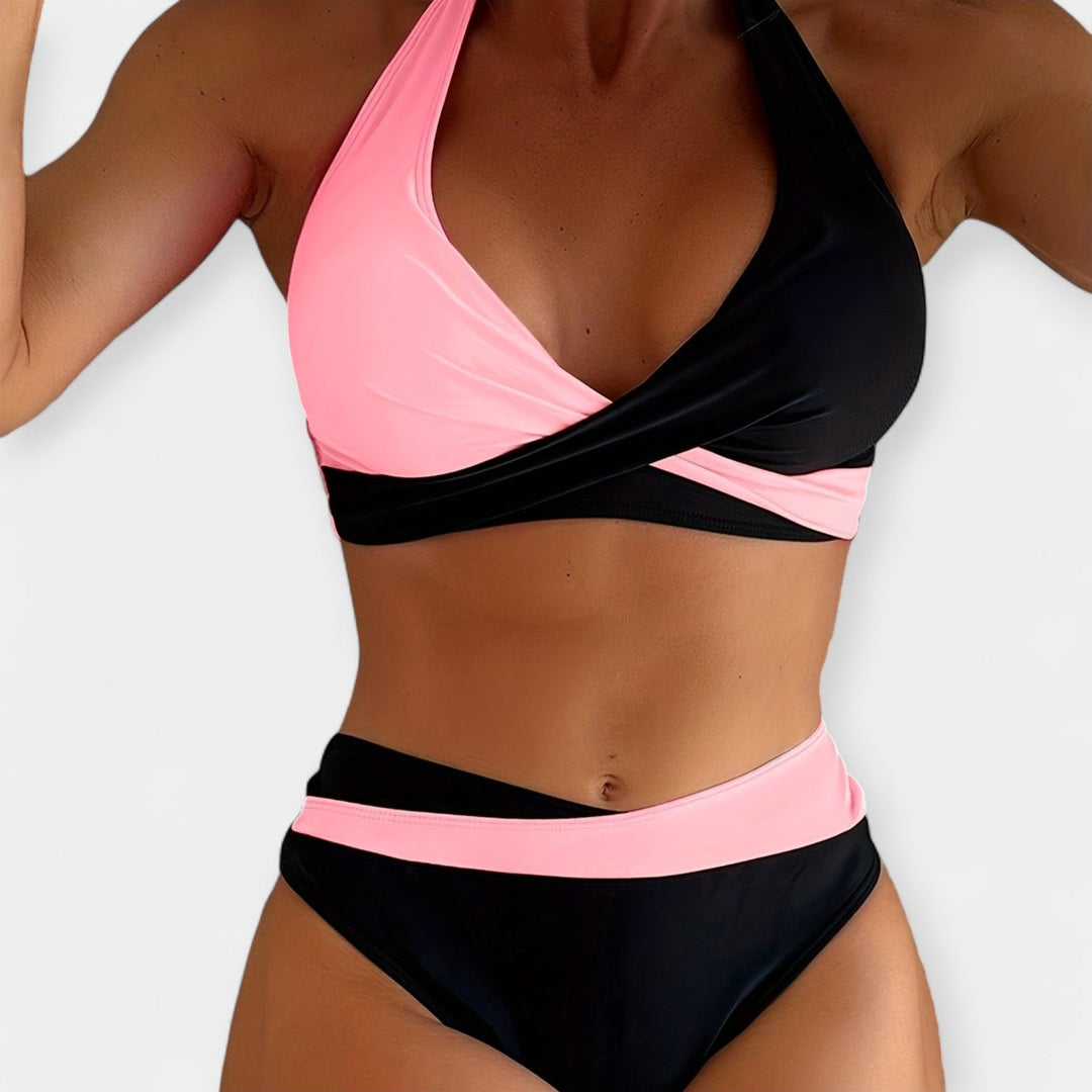 Bikini s prekríženým výstrihom