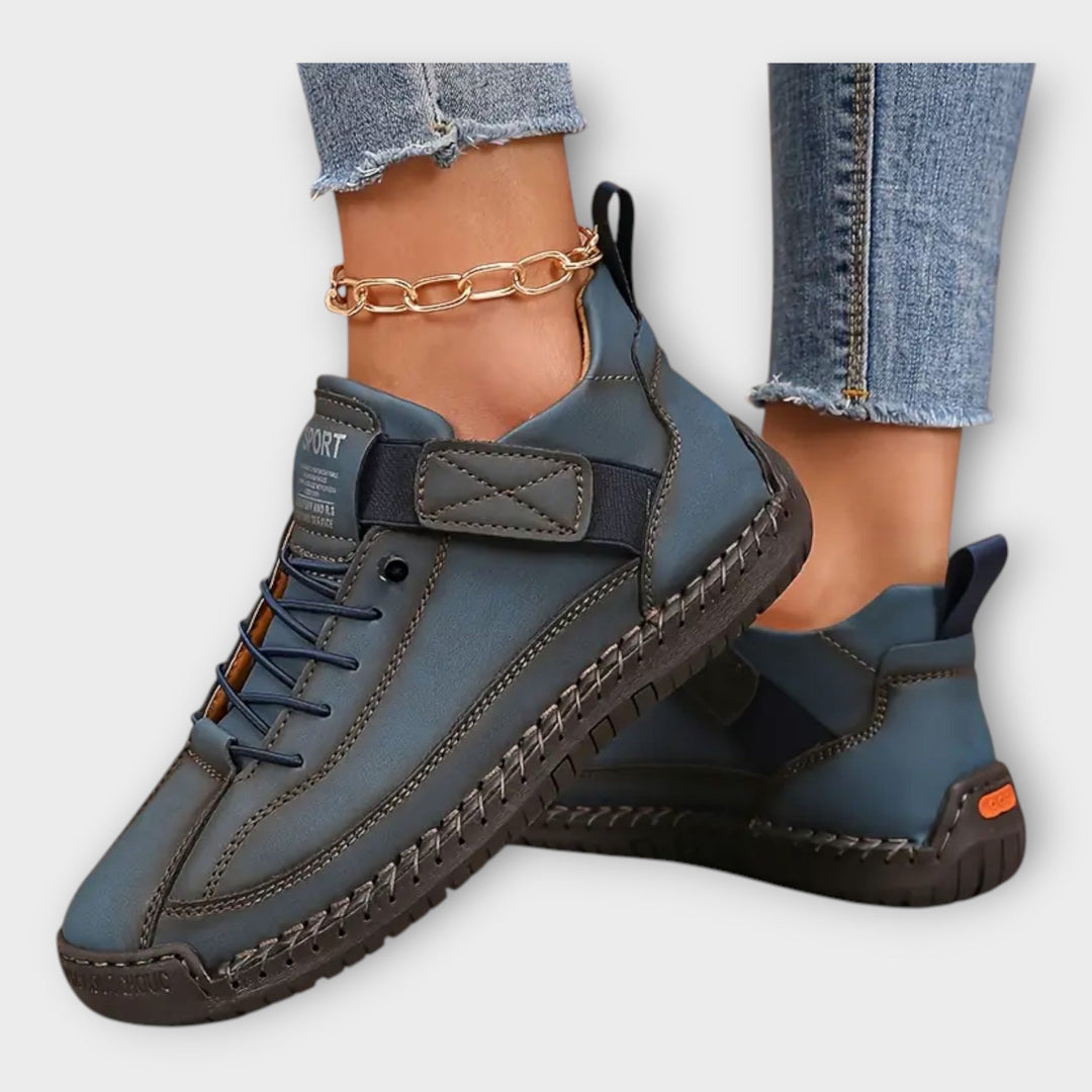 Športové topánky s elegantným a praktickým dizajnom
