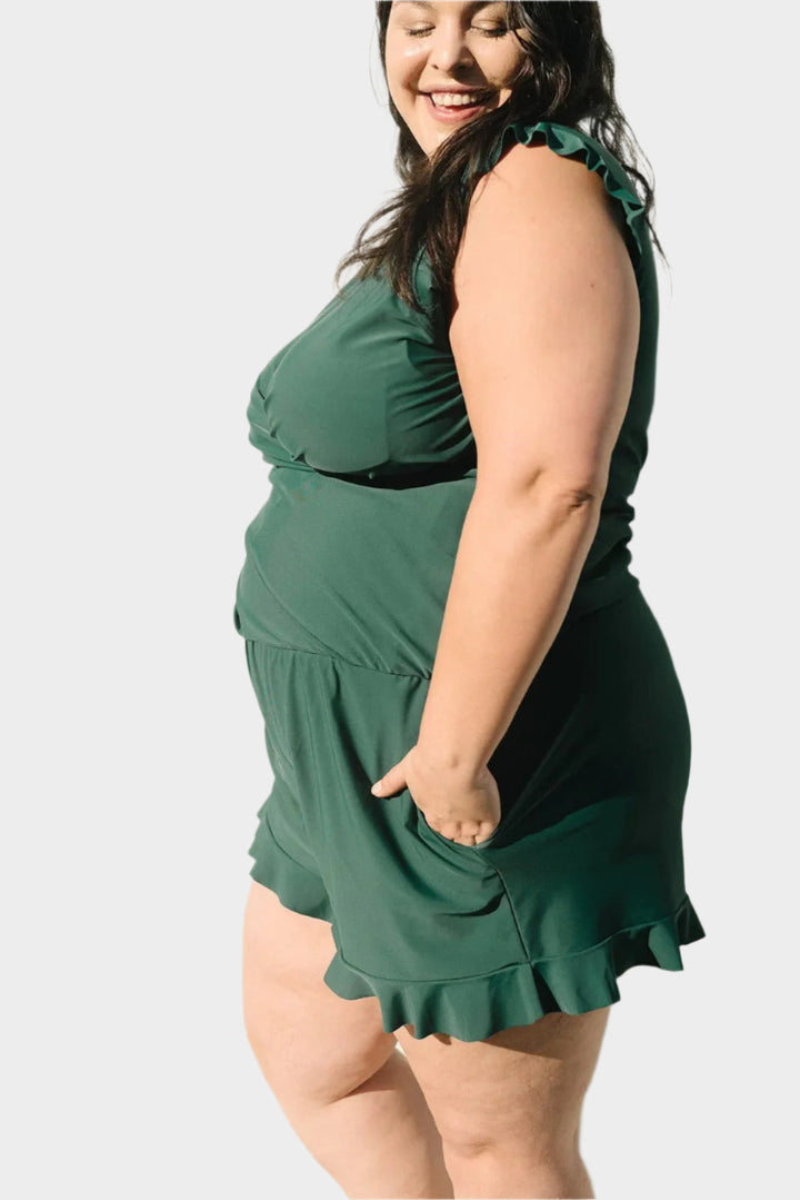 Plavky s Volánmi a Podporou Prsníka