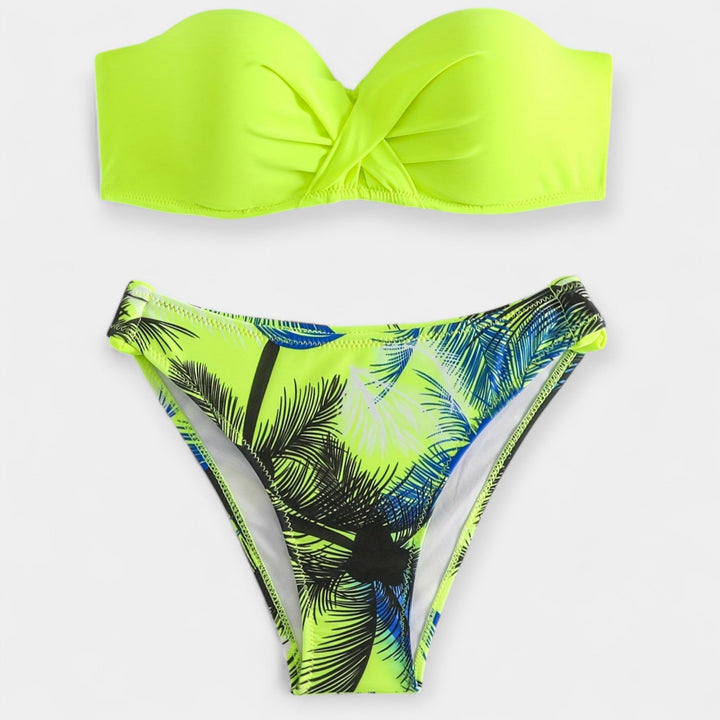 Sexy bikiny s otvoreným chrbtom a štýlom