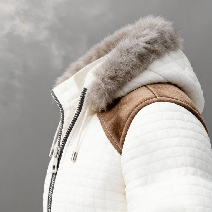 CHLOE LÉA™ – Prešívaná bunda s kožušinovou kapucňou pre luxusnú zimu