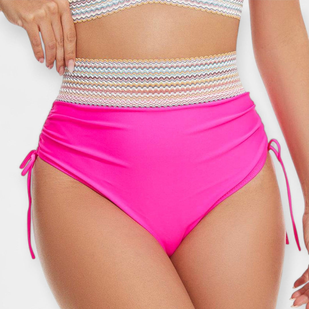 Vysoký pás bikiny s výstužou